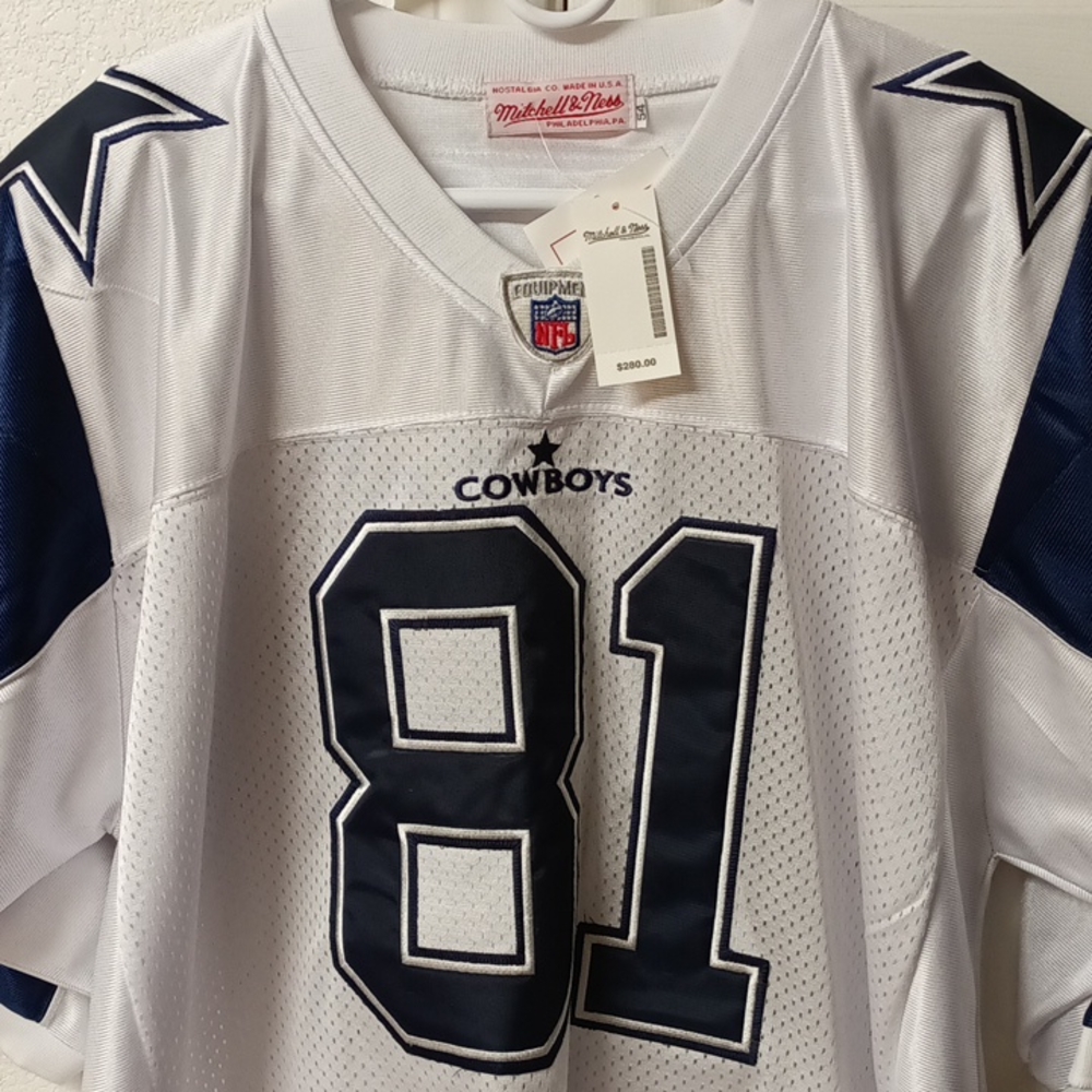 Mens jersey.